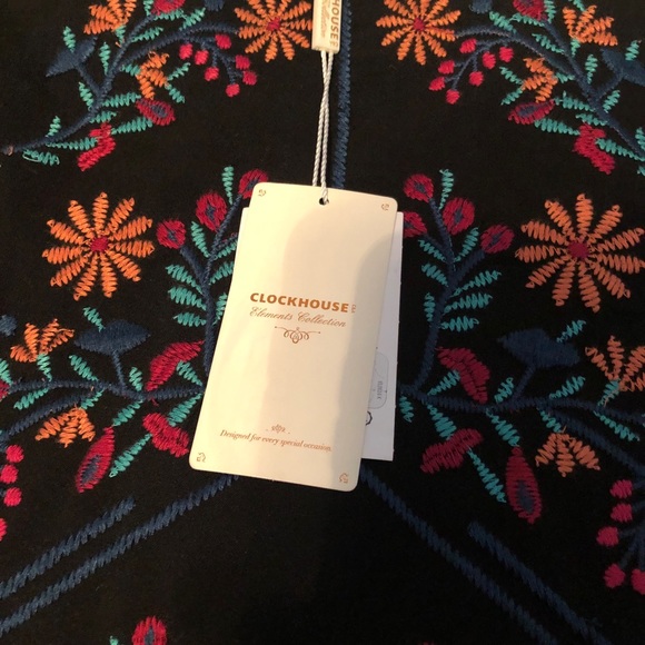 Embroidered skirt - Picture 2 of 4